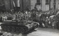 Military parade of the Czechoslovak Independent Armoured Brigade, tank Cromwell, Staroměstské Square Prague, May 1945