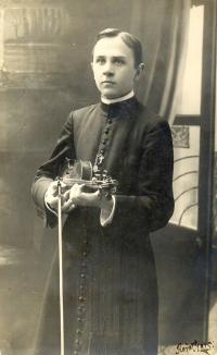 Angela Bajnokova's father Roman Jankevič like 23 years old seminarian in 1925.
