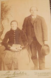 Grandmother Berta and grandfather Josef Špiske