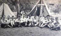 Tchelet Lavan summer camp. Rakousy 1938. Matti Cohen (Mathias Kohn) 5th from right. 1st from left, sitting, is Ja´akov Wurzel, nicknamed Jackie