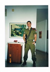 Son Oded as a soldier in the Israeli army, 1999