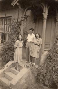 With sister and brother, 1946