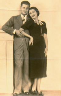 Rodiče Leon a Vinka Gatenjo, Skopje, 30. léta