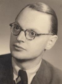 Hainz Jakob Tauber, otec pamětnice, 60. léta