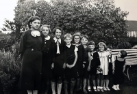 Eva was the smallest among her cousins. On holiday, Frýdek-Místek, 1936
