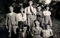 Ľubomír Hatala - on holiday in Likavka (1943) - upper row last right