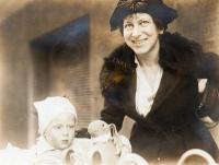 Elfriede, 1924