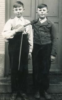 Jaroslav and Josef Komárek, 1936