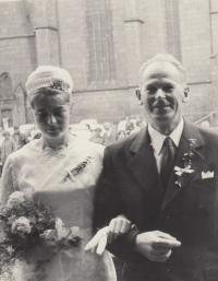 Anna Manasova with father 1967