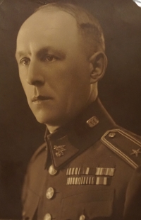 Witness´ uncle, Bohuslav Nevěřil, in a legionary uniform.
