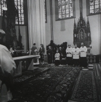 Holy Mass in the church of St. Maurice in Olomouc. Josef Jančář is saying his goodbyes to the parishioners because he had to leave the parish.