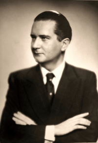 Her father Prof. Ing. Arch. Karel Hanauer
