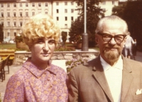 Hana and her father in1972