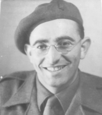 Bernard Papánek in the Czechoslovak armed forces uniform (1942)