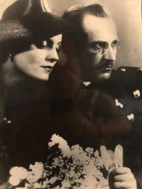 Parents Jiřina and Karel Jírů, wedding photo, Prague  in the 1940s