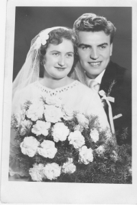 wedding of the Sabáček couple, 26 October 1960

