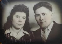 Bratr Grigorij s manželkou