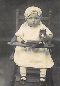Emilie as a toddler in 1927