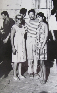 Zdeněk Hejmala with his wife and daughter, holiday 1980