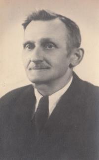 Mr. Jetmar, Jaroslava Tomšů's grandfather