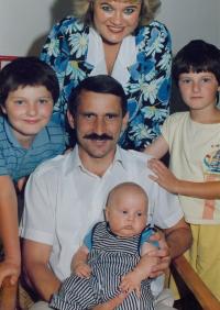 Vaclav Andres with his second wife and his newborn son in 1992