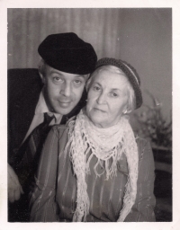 Eva Benešová's brother and mother