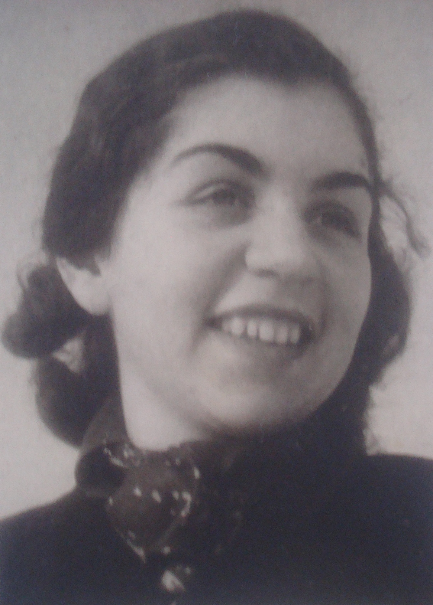 Lisa Miková, 1940