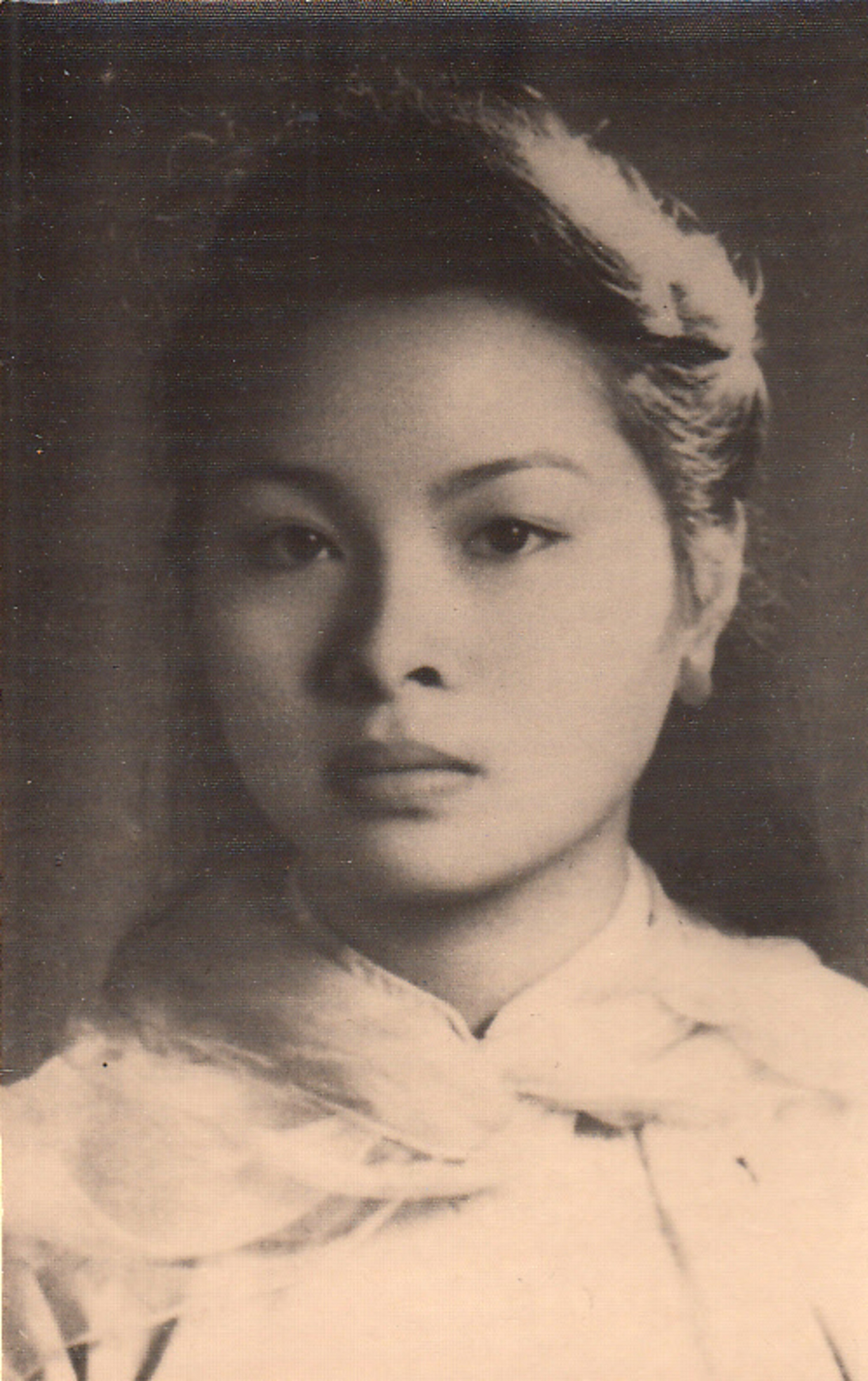 Nhung at the age of 17