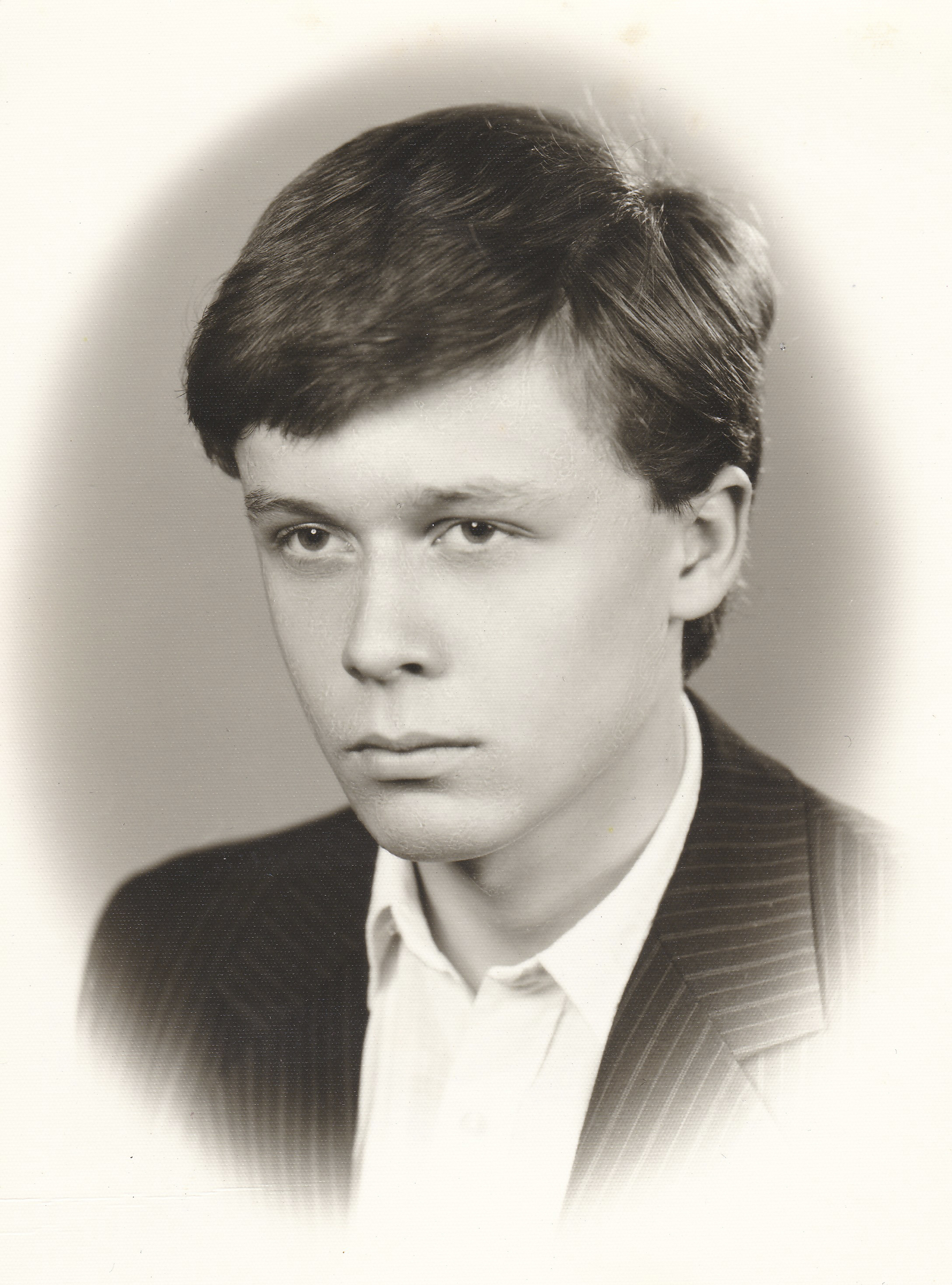 Daniel Kříž on graduation photography, 1986