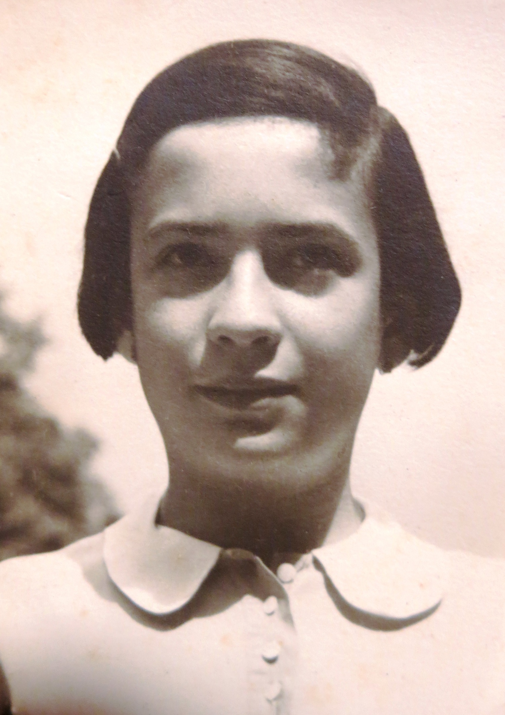 Eva Tauss, Brno, 1930s